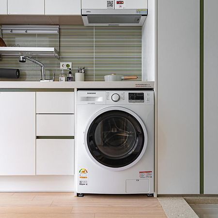 Urbanstay Myeongdong Seoul Ngoại thất bức ảnh