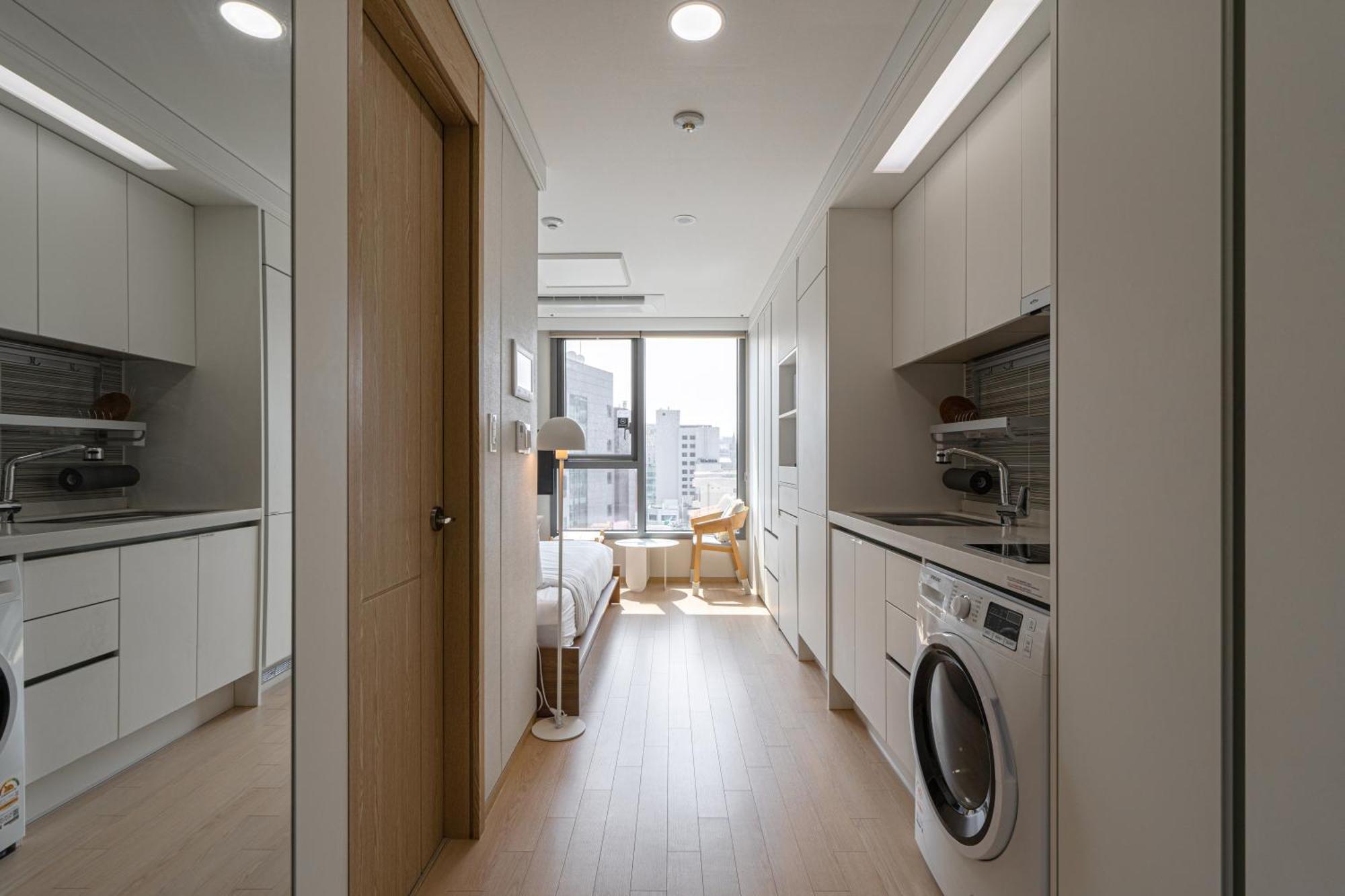 Urbanstay Myeongdong Seoul Ngoại thất bức ảnh
