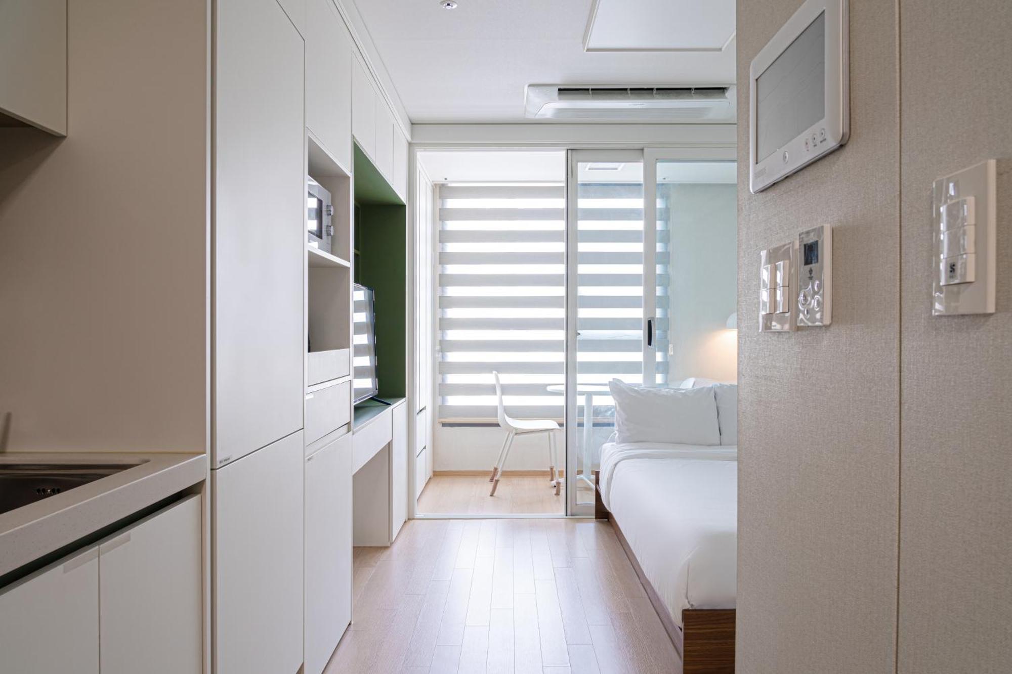 Urbanstay Myeongdong Seoul Ngoại thất bức ảnh
