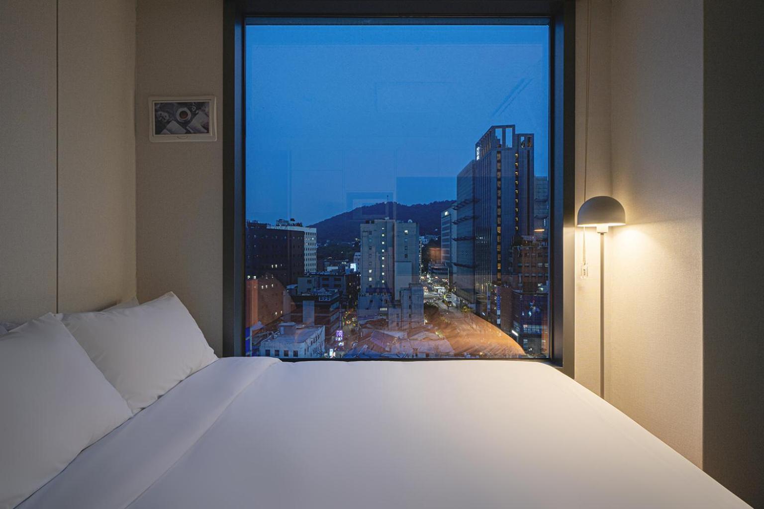 Urbanstay Myeongdong Seoul Ngoại thất bức ảnh
