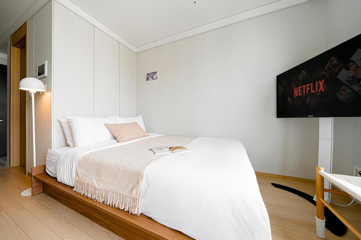 Urbanstay Myeongdong Seoul Ngoại thất bức ảnh